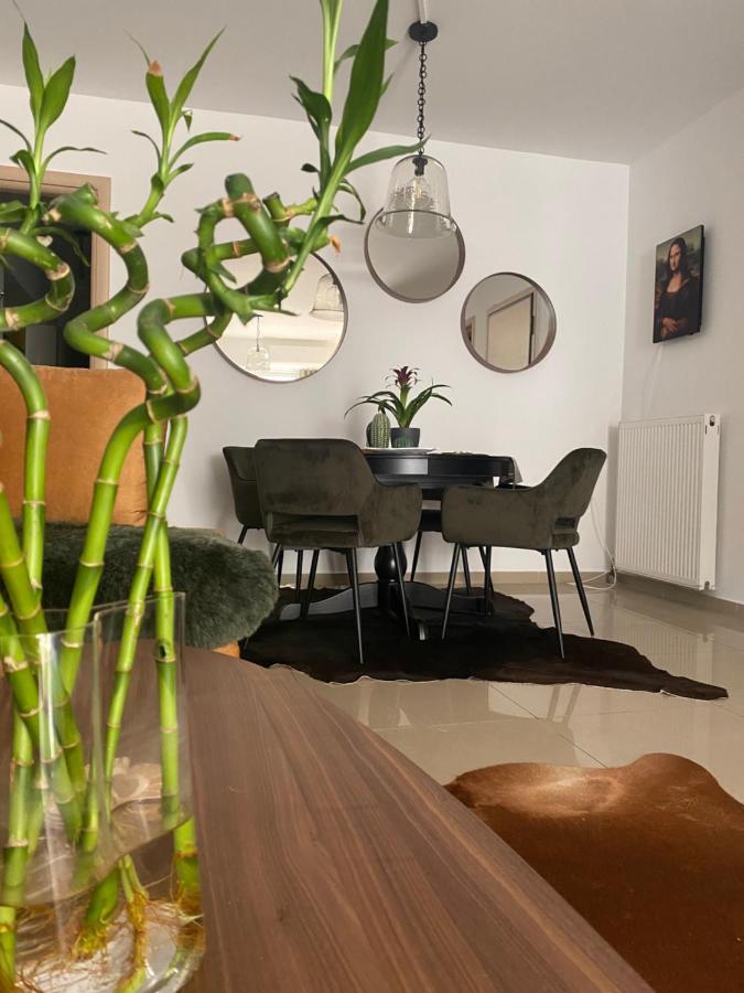 Little John Luxury Apartment El Pireo Exterior foto