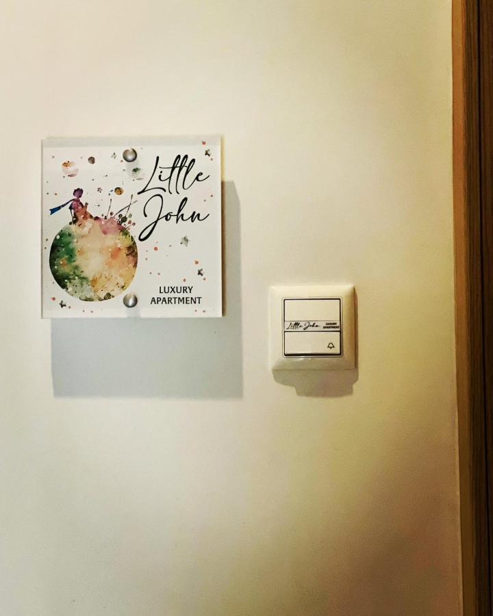Little John Luxury Apartment El Pireo Exterior foto