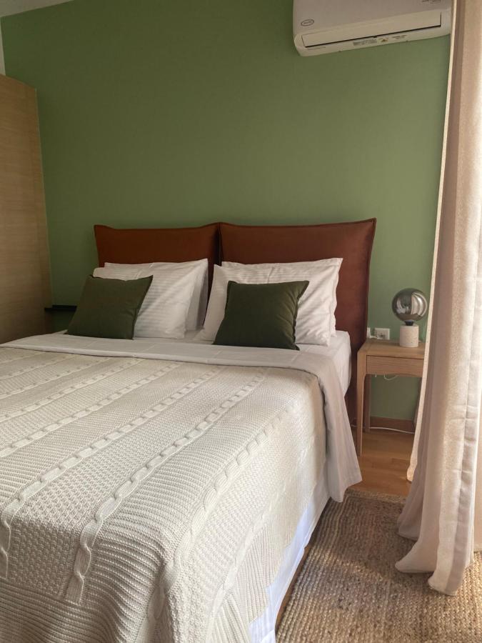 Little John Luxury Apartment El Pireo Exterior foto