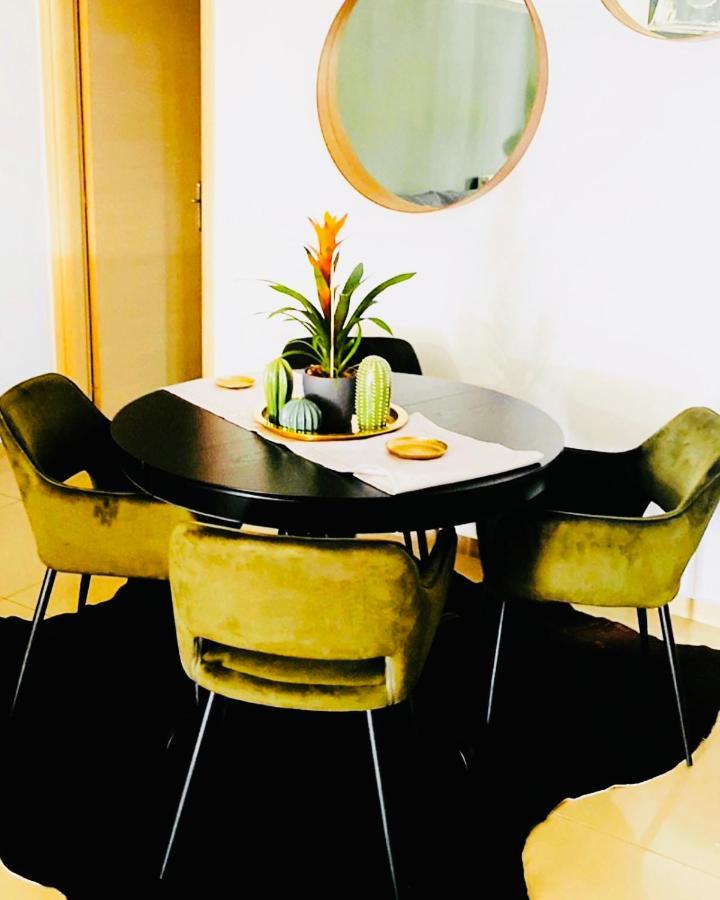 Little John Luxury Apartment El Pireo Exterior foto