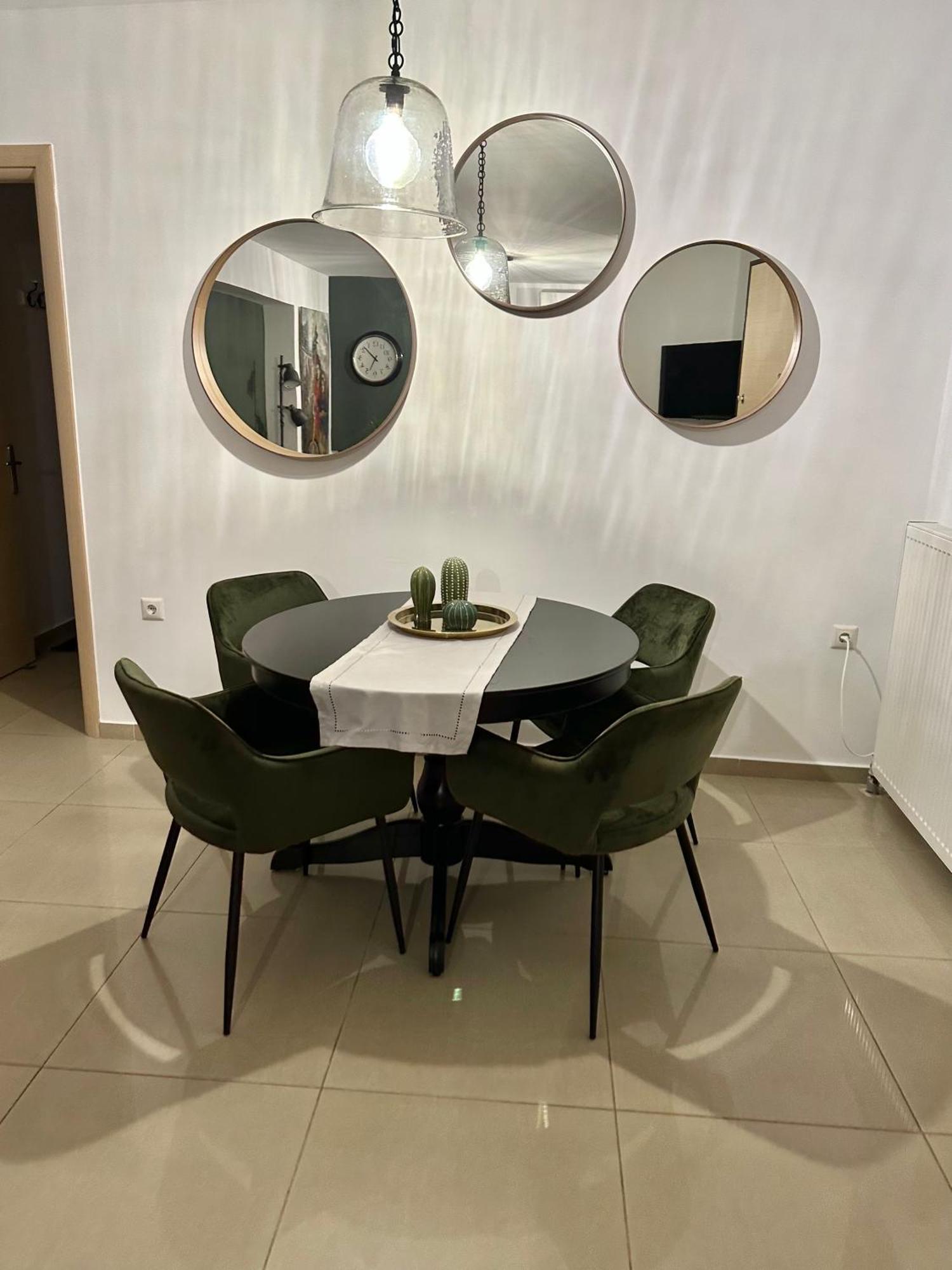 Little John Luxury Apartment El Pireo Exterior foto